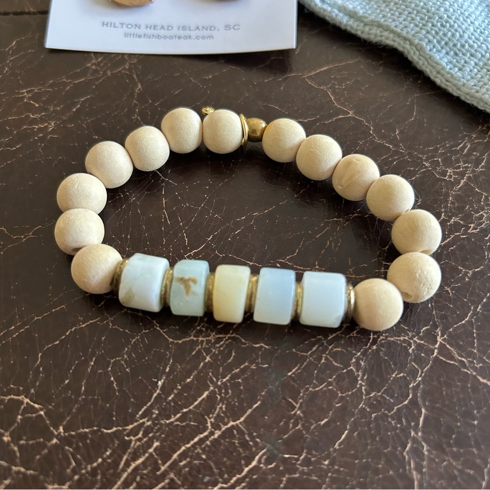 the little fish BOATEAK Wood and Stone Bracelet